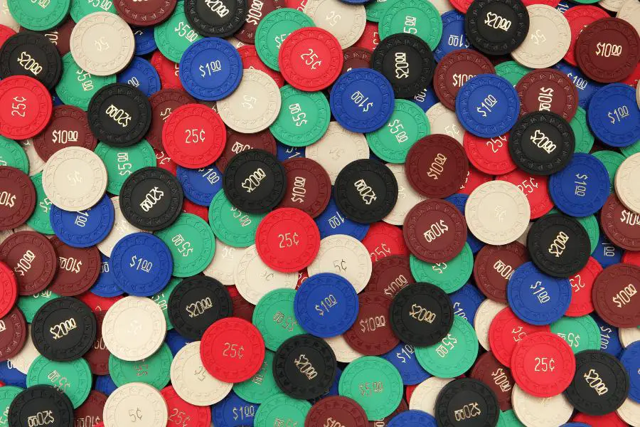 lowest entry plastic poker chips