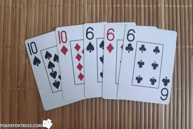 Example of a pat hand in poker.